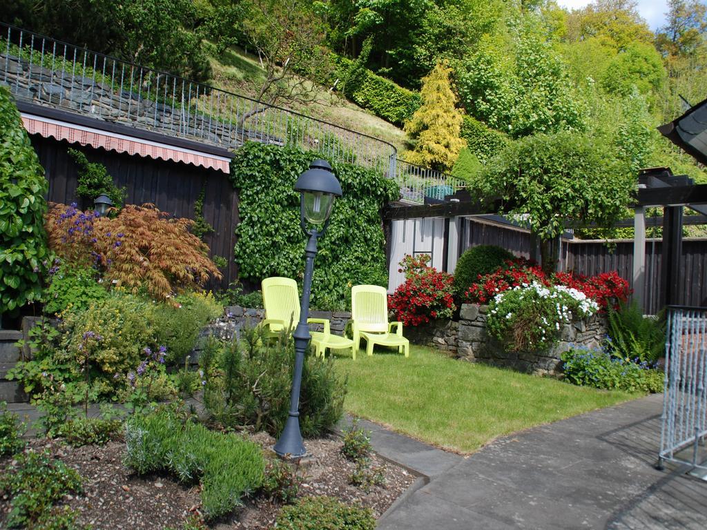 Eleganza Monschau Hotel ภายนอก รูปภาพ