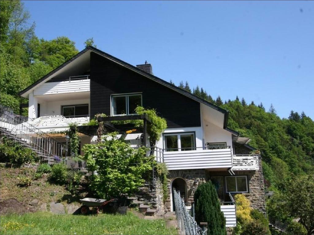 Eleganza Monschau Hotel ภายนอก รูปภาพ