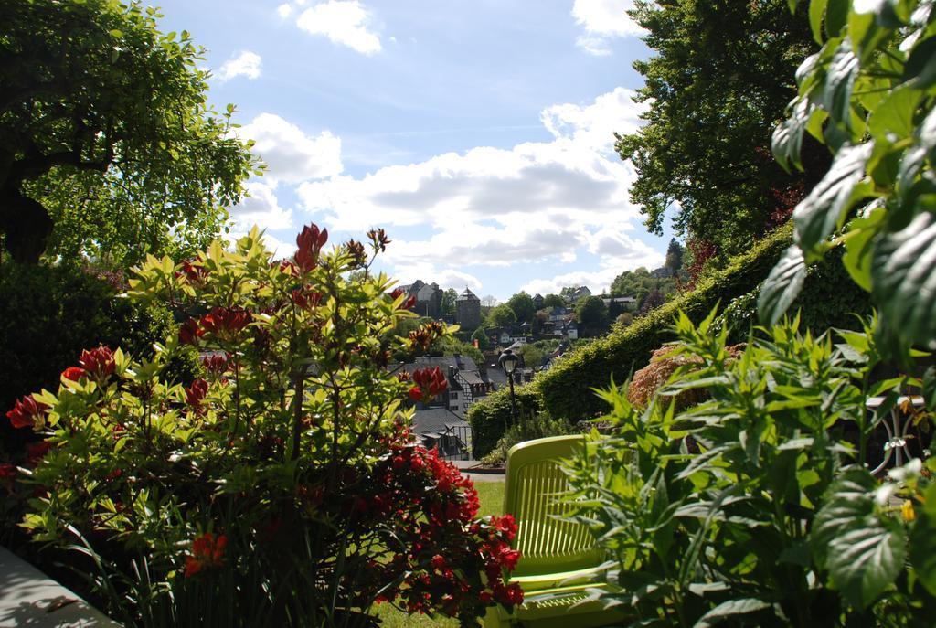 Eleganza Monschau Hotel ภายนอก รูปภาพ